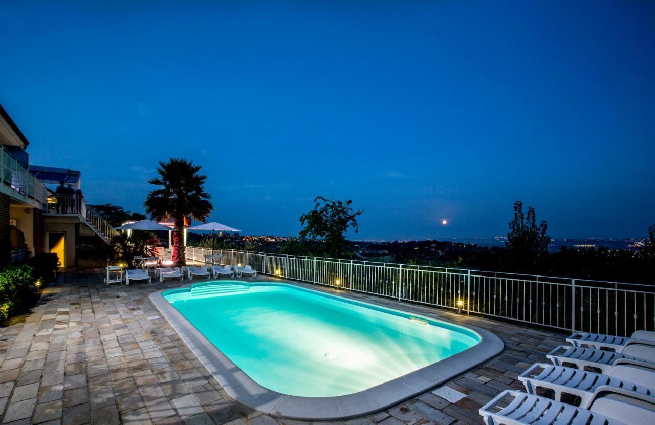 Holiday Residence Belohorizonte Macerata Exterior foto